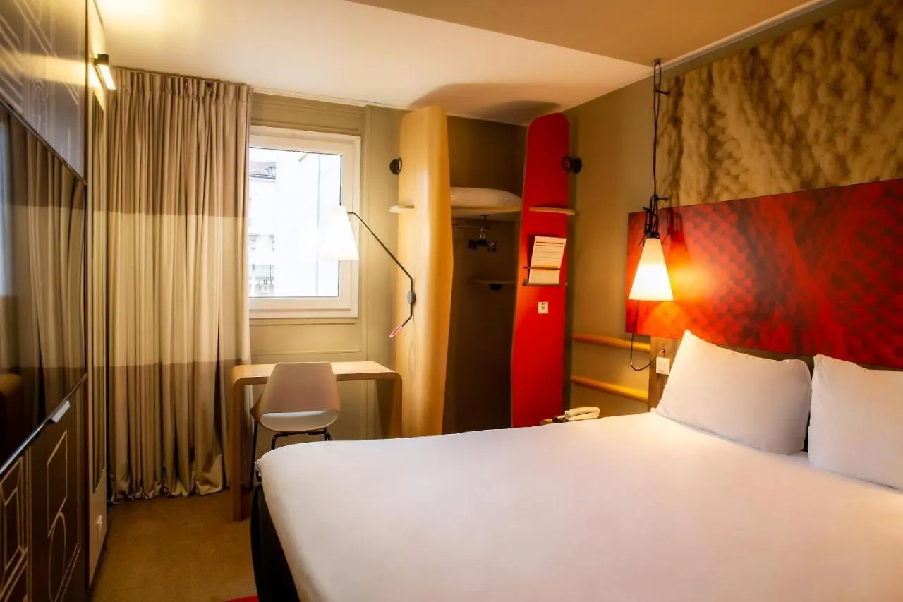 Ibis Paris Porte D'Orleans Montrouge Hotel