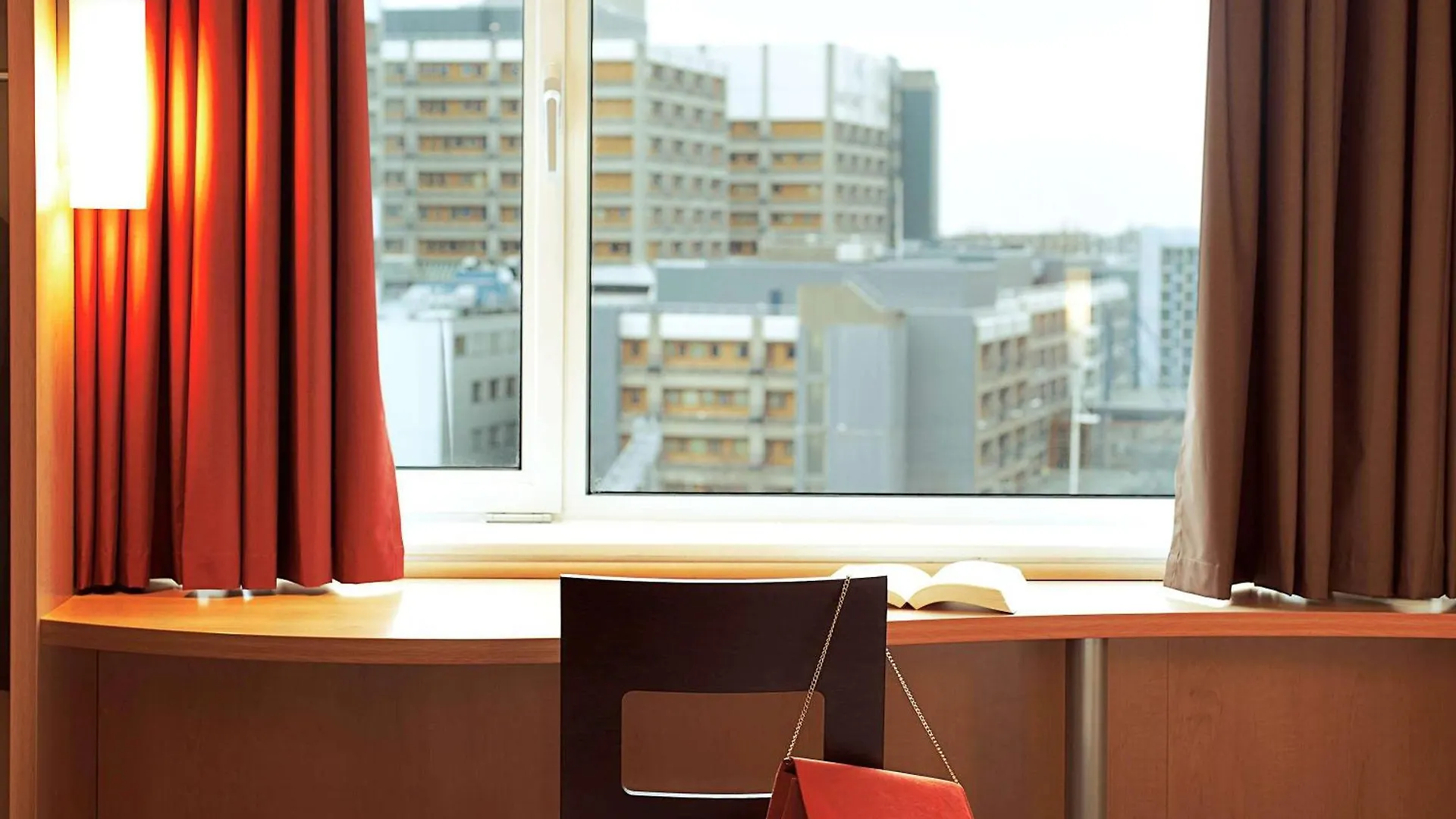 Ibis Paris Porte D'Orleans Montrouge