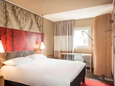 *** Hotel Ibis Paris Porte D'Orleans Montrouge França
