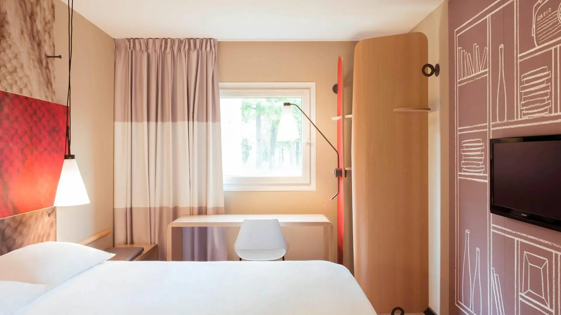 Hotel Ibis Paris Porte D'Orleans Montrouge